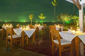 Outdoor dining - NIDA Rooms Maret Golden Sand 125 (Koh Samui)