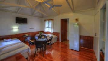 Superior Bungalow, 1 Bedroom, Kitchenette, Garden View (Self-Catering) | Living area