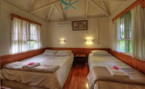 Superior Bungalow, 1 Bedroom, Kitchenette, Garden View (Self-Catering) | In-room safe, bed sheets
