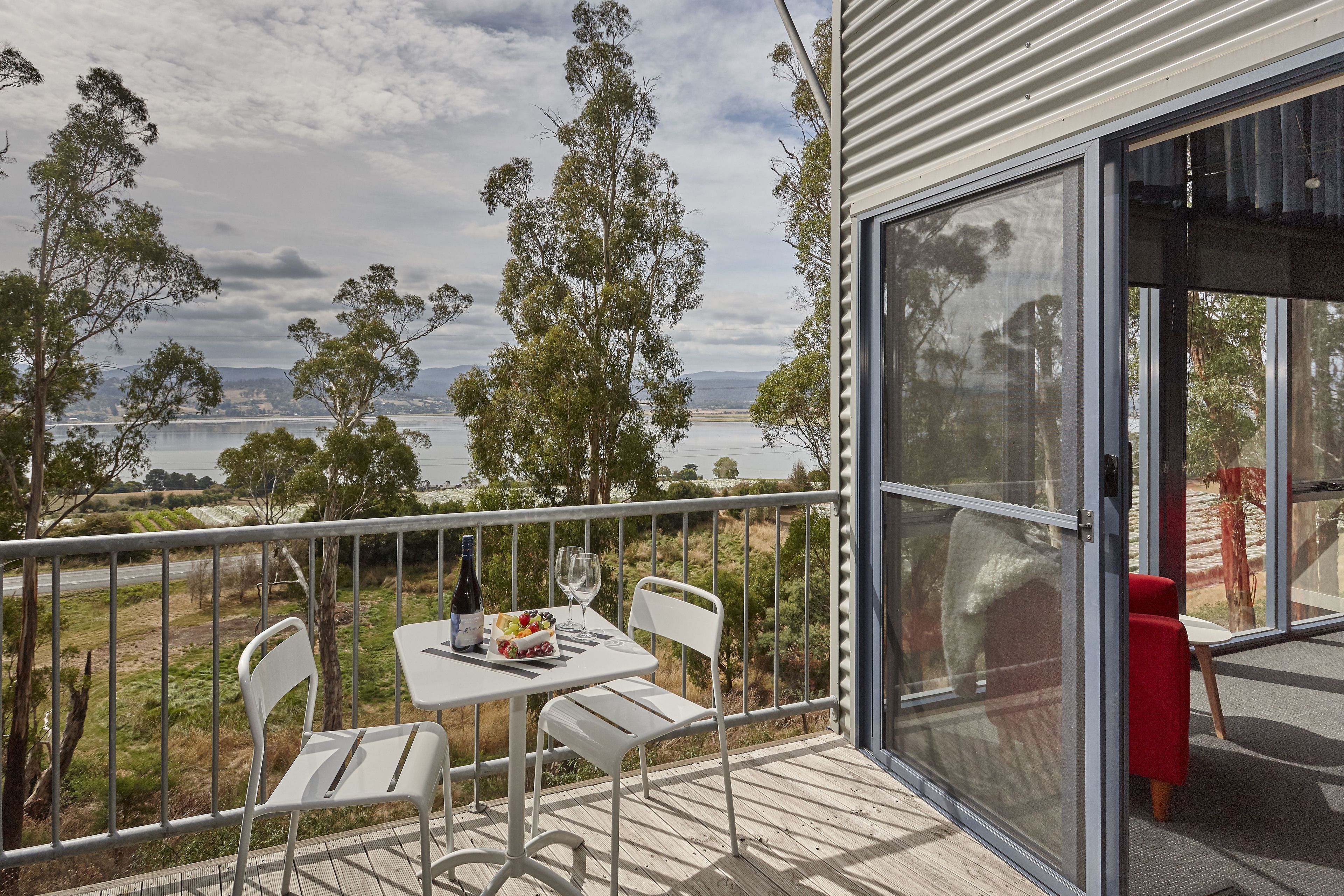 Treetops Luxury 2 Bed  | Terrace/patio