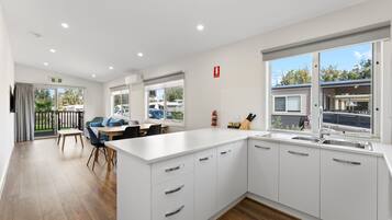 Standard Cabin | Private kitchenette
