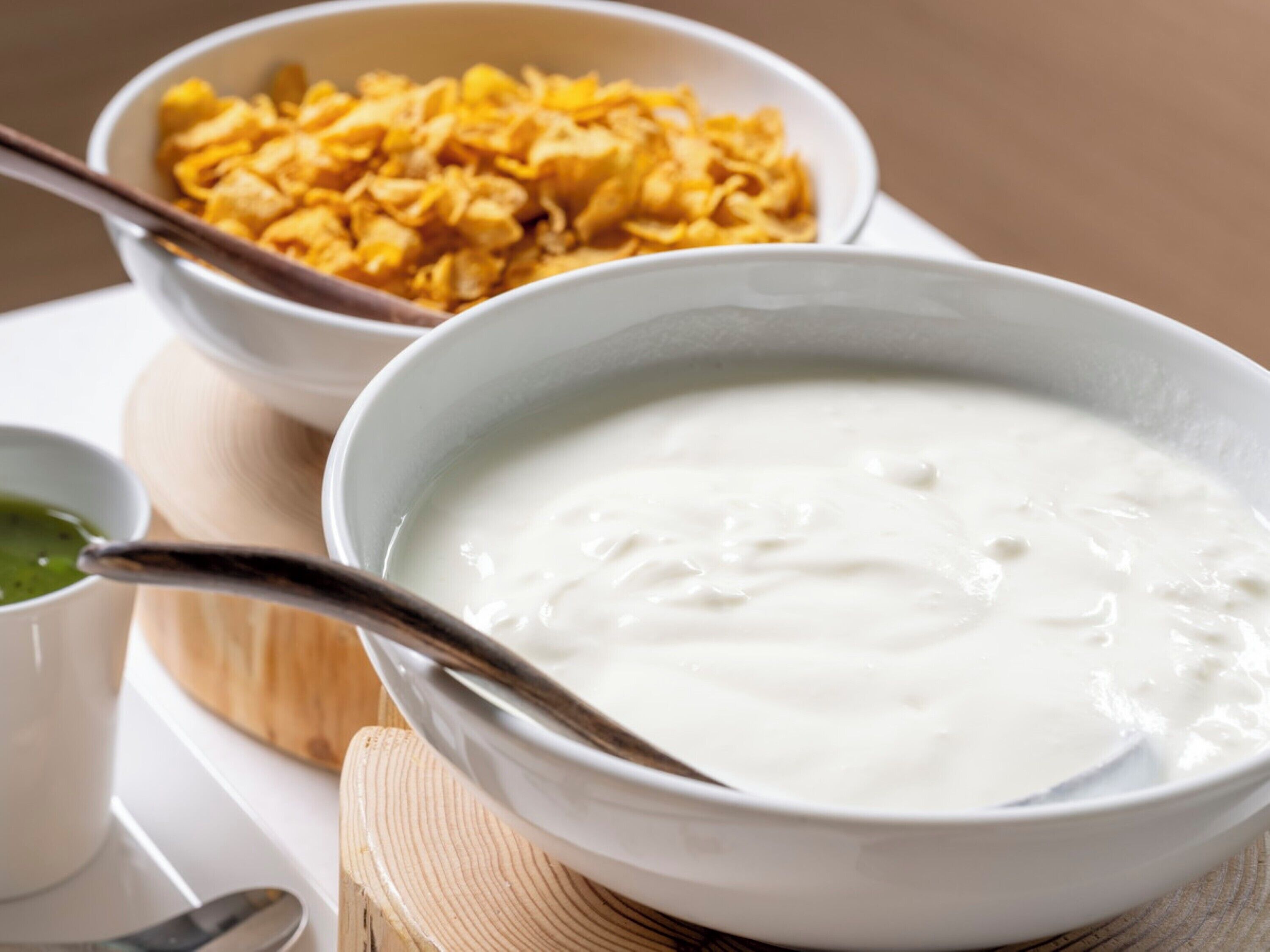 daily buffet breakfast (jpy 1500 per person)