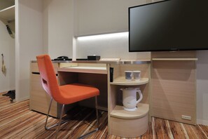 舒适双床房, 无烟房 | 办公桌、免费 WiFi、床单