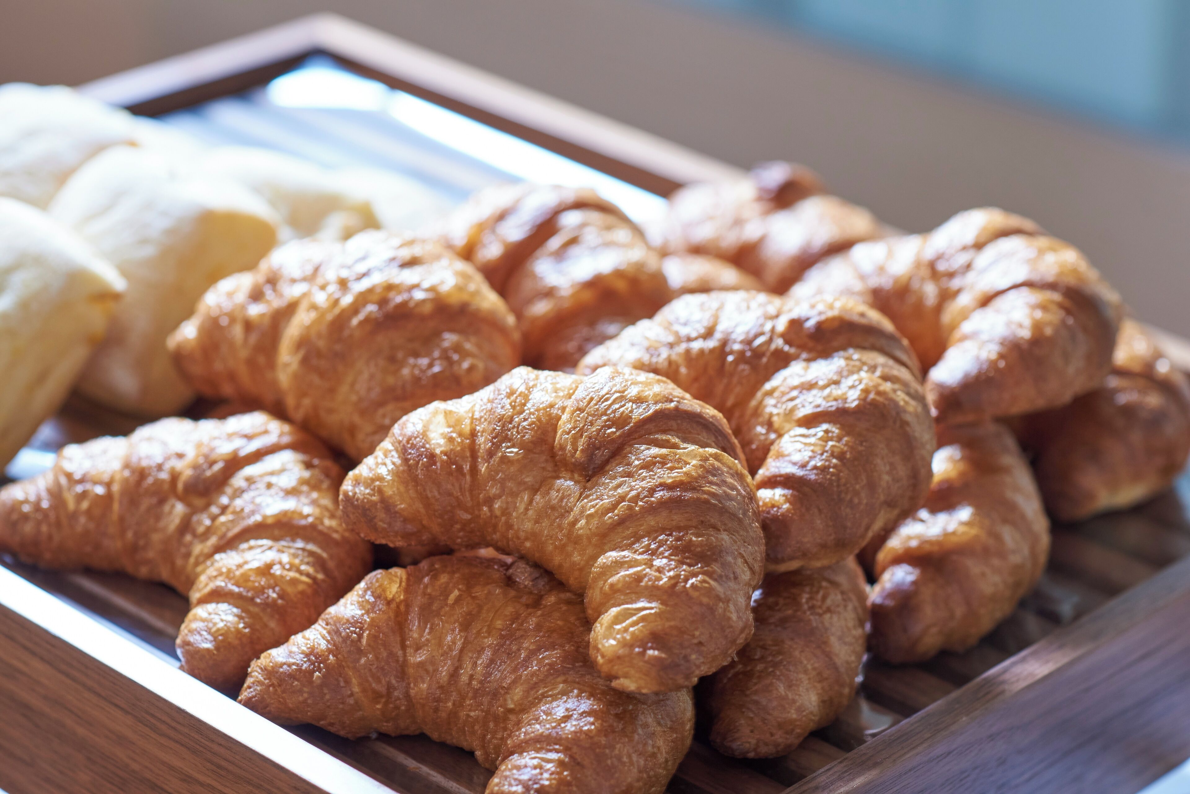 daily buffet breakfast (jpy 1500 per person)