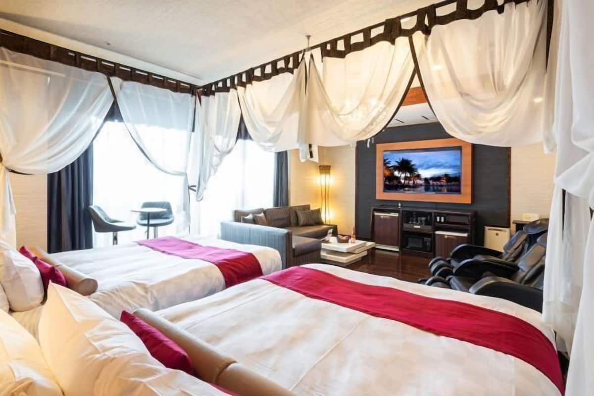 1 bedroom, individually decorated, individually furnished, soundproofing