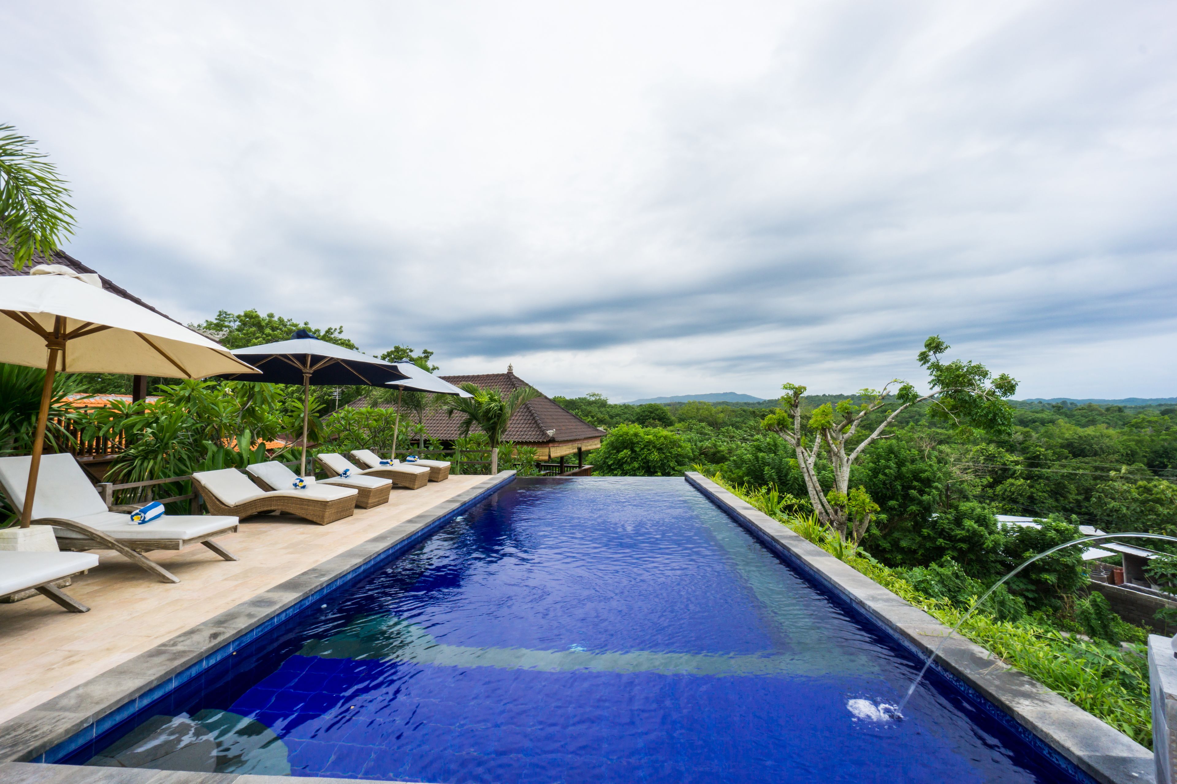 Outdoor pool, pool loungers