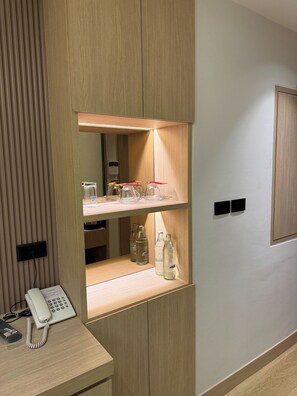 Deluxe King with Bathtub | Minibar, desk, free WiFi - Viva Hotel Songkhla (Songkhla)