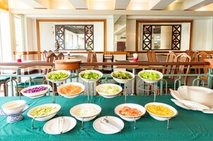 Daily continental breakfast (THB 150 per person)