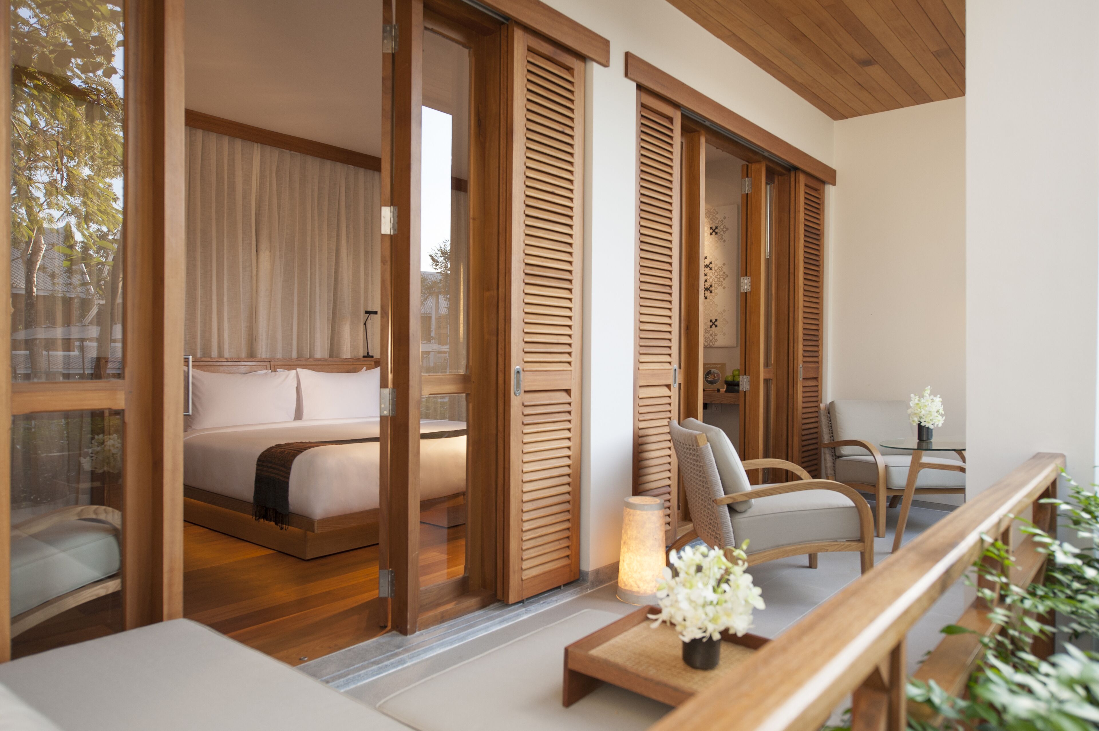 Phòng Deluxe (AVANI) | Bộ đồ giường cao cấp, minibar, két bảo mật tại phòng, bàn 