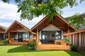 Villa de lujo, 1 habitación, hidromasaje, vista al jardín | Vista desde la habitación