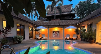 Coconut Paradise Holiday Villas