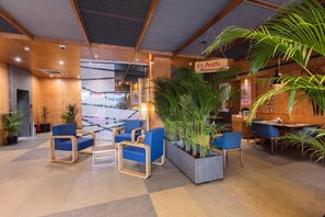 Lobby - Hotel Aira (Vijayawada)