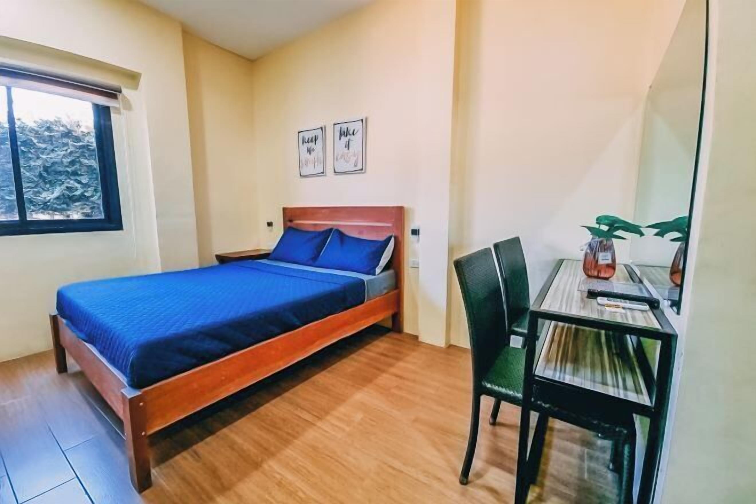 書桌、熨斗/熨衫板、免費 Wi-Fi、床單