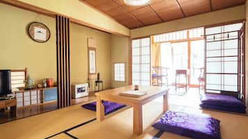Chambre Tradition (Kongou) | Coffres-forts dans les chambres, bureau