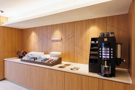 Lobby. JR East Hotel Mets Tachikawa