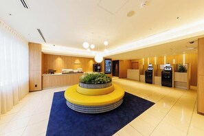 Lobby - JR East Hotel Mets Tachikawa (Tachikawa)