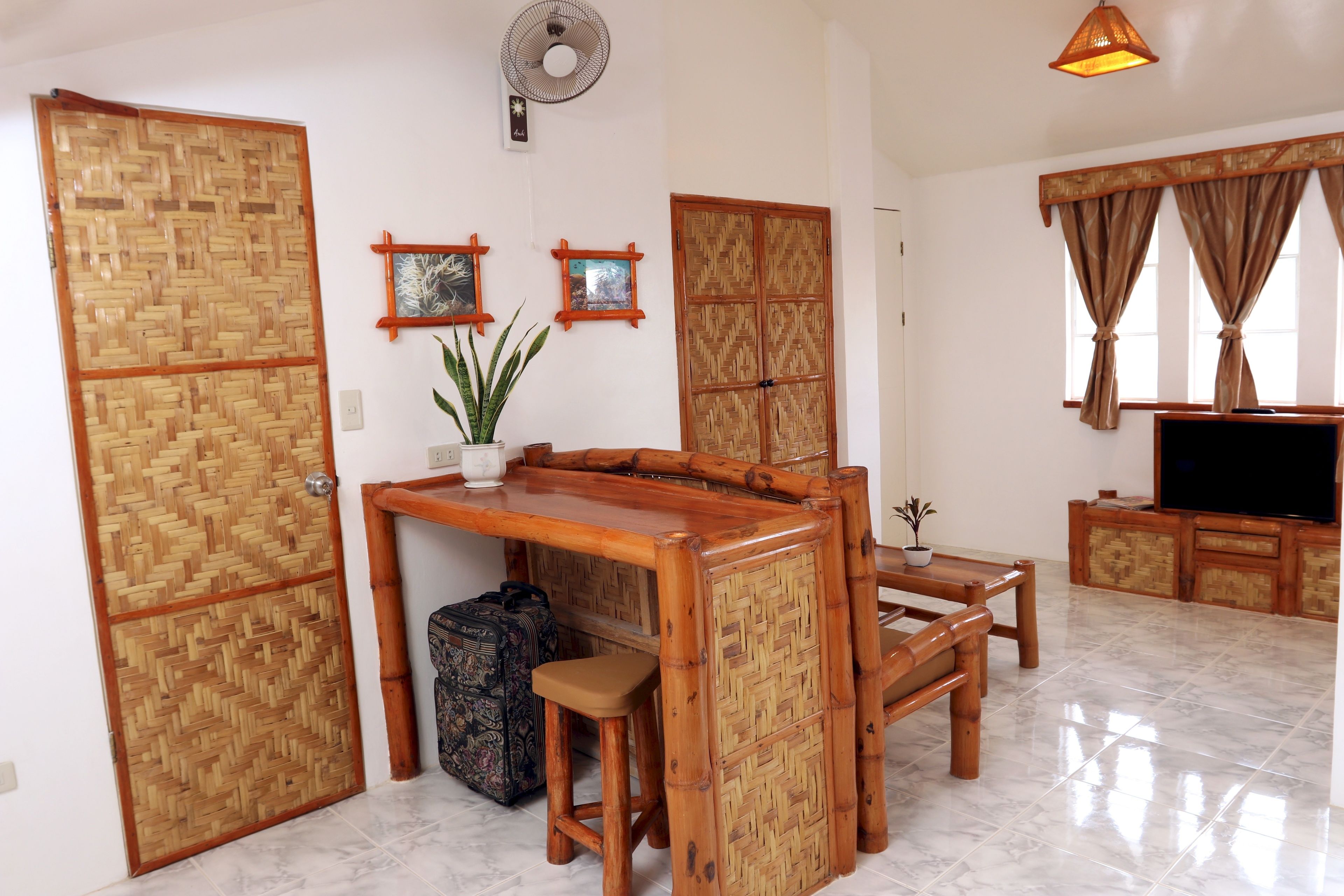 bamboo suite | room amenity