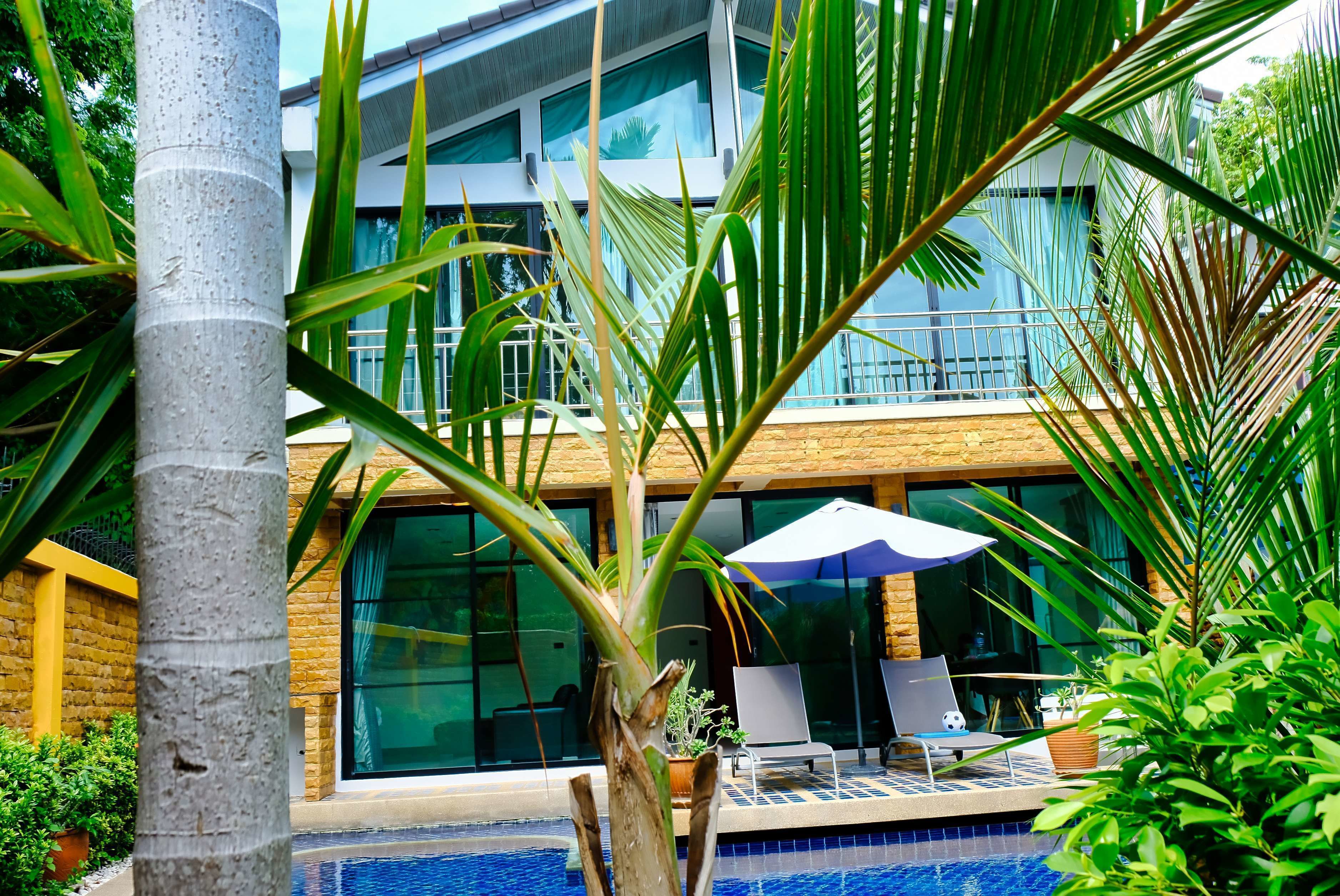 Pool Villa No. 4 | Private pool