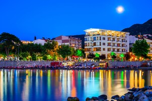 Front of property - evening/night