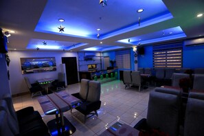 Breakfast, lunch, dinner served; local cuisine  - Aerostop Hotel & Restaurant (Plaridel)