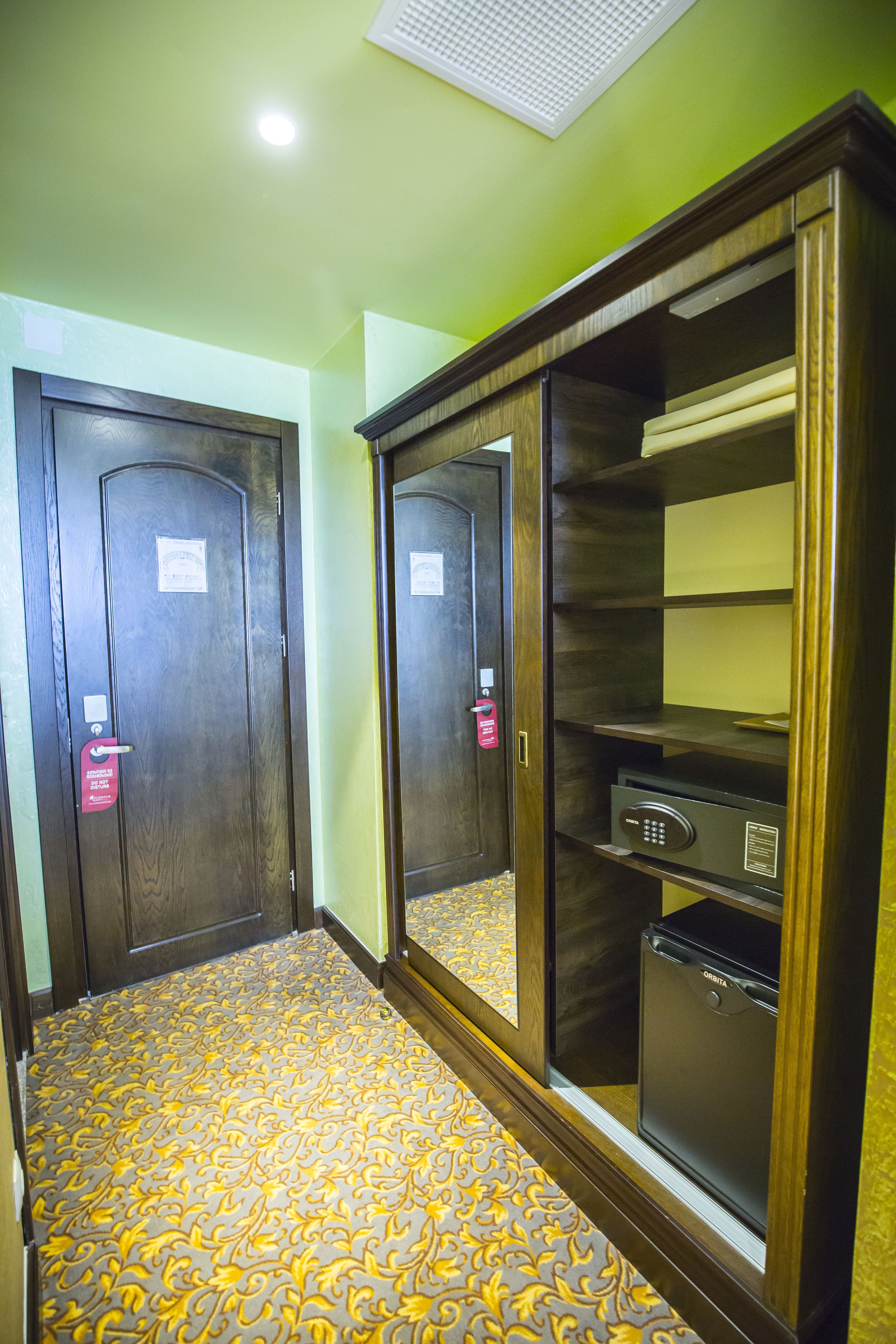 family room, 1 king bed, connecting rooms | living area | led tv