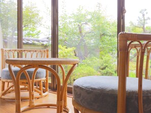 Traditional Room, Non Smoking (10 Tatami, with Private Toilet, Ume) | Peti besi dalam bilik, Wi-fi percuma 