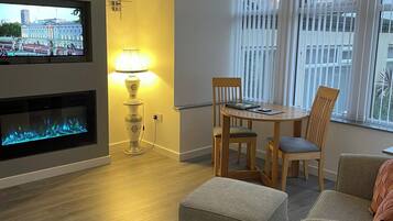 Apartment, 1 Bedroom, Private Bathroom, Ground Floor (Apartment 2) | Iron/ironing board, bed sheets