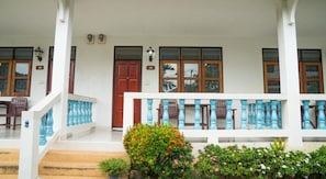 Balcony - Weekender Bungalow (Koh Samui)