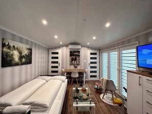 Comfort Apartment | Living area | Smart TV, pay movies, heated floors, streaming services - Sarpsborg Apartments (Sarpsborg)