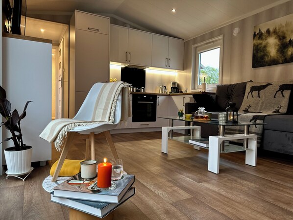 Smart TV, pay movies, heated floors, streaming services - Sarpsborg Apartments (Sarpsborg)