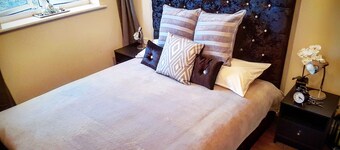 Luxury Two Bedroom Apartments