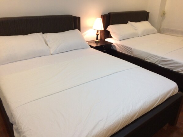 Desk, free rollaway beds, free WiFi