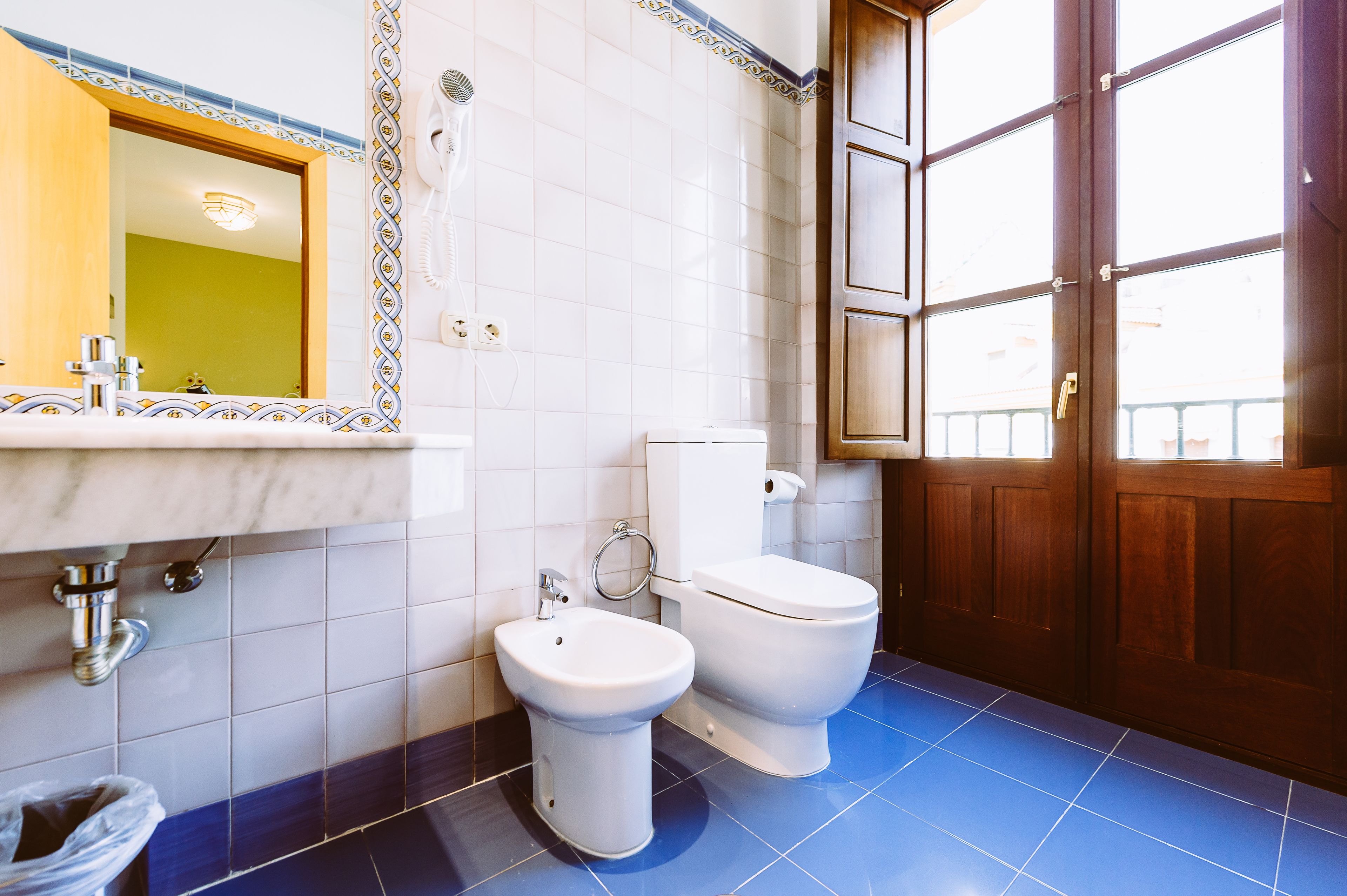 free toiletries, hair dryer, bidet, towels