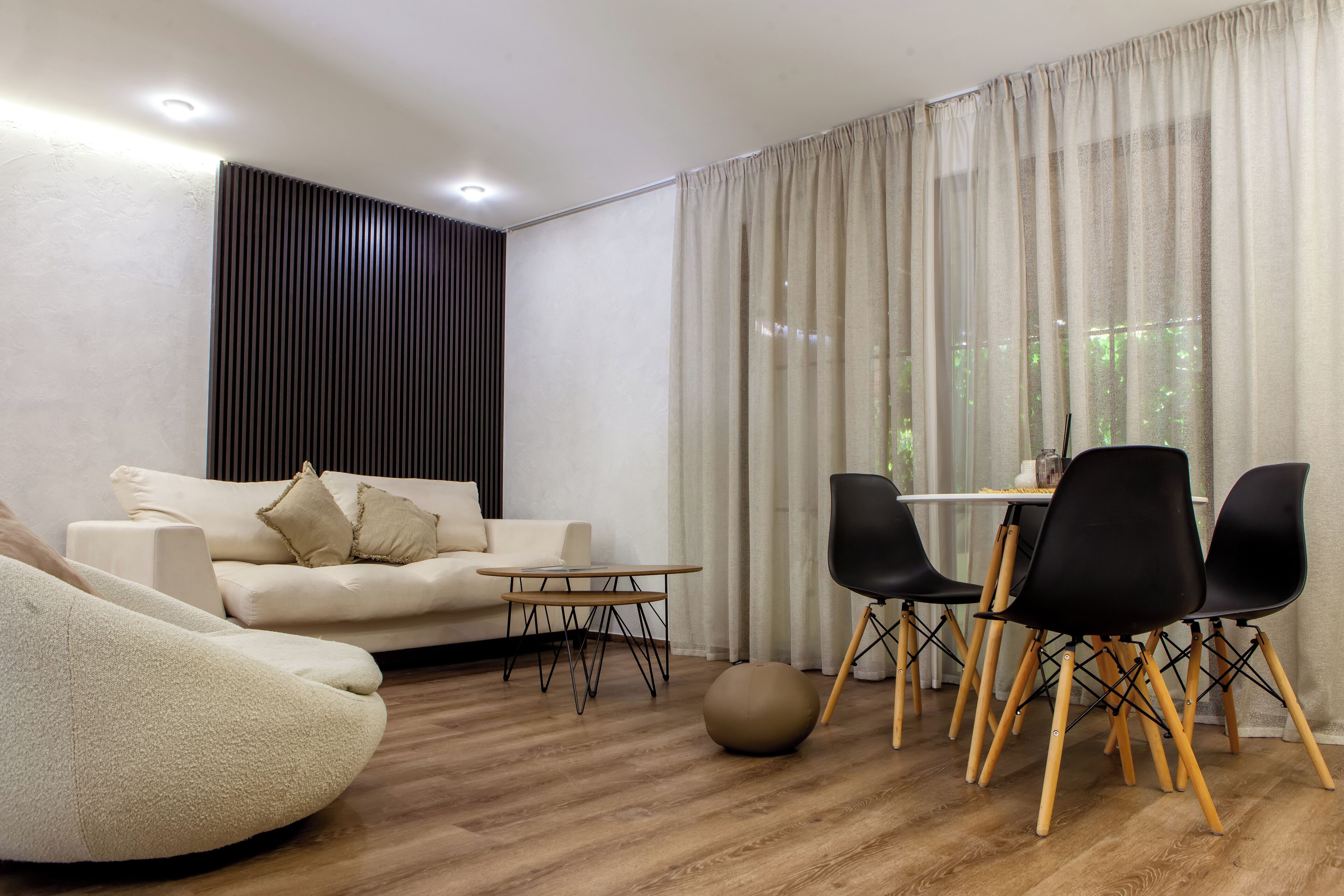 Luxury-Ferienhaus | Wohnbereich | Flachbildfernseher