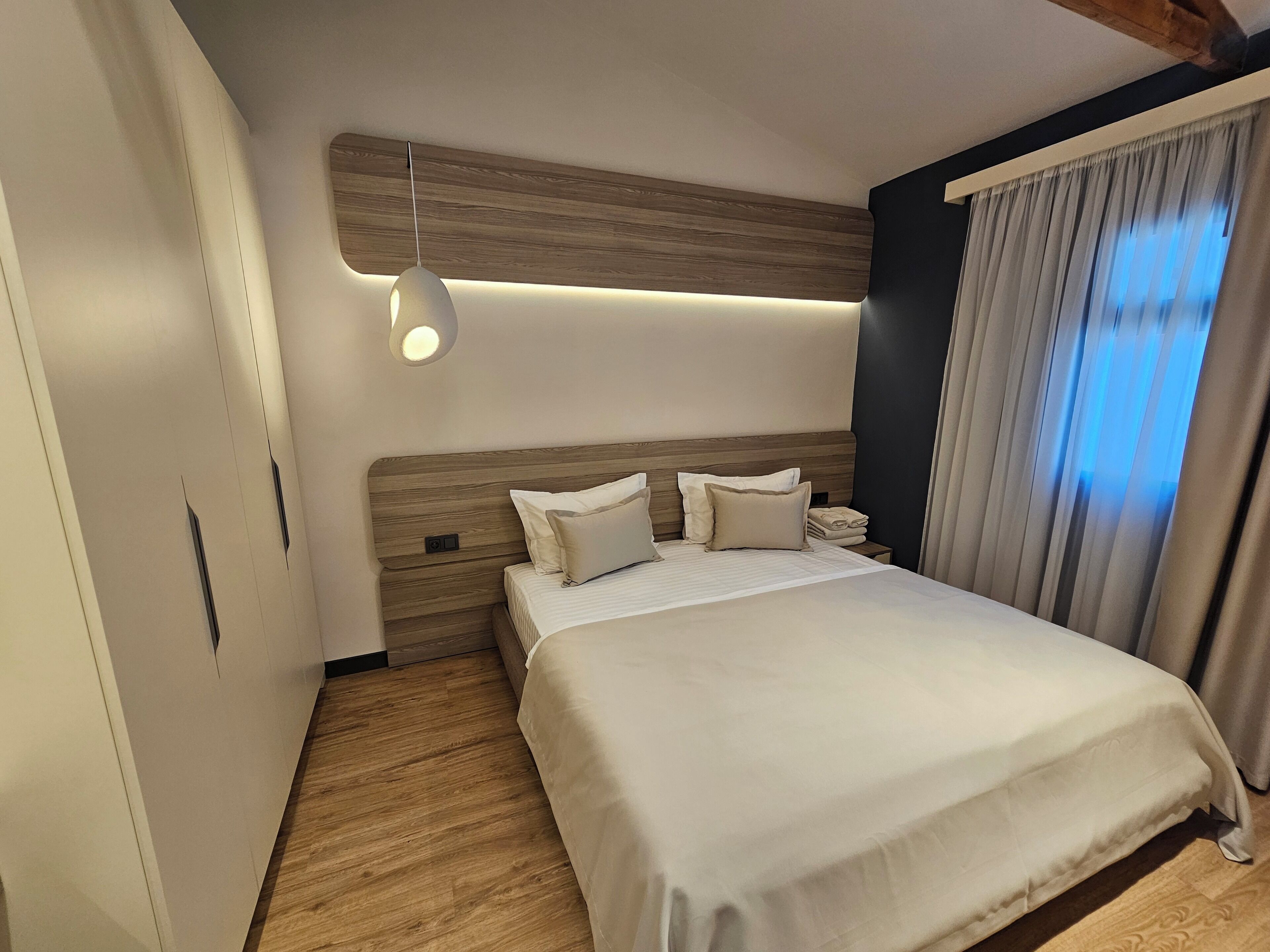 奢華單棟小屋 | 高級寢具、房內夾萬、熨斗/熨衫板、免費 Wi-Fi