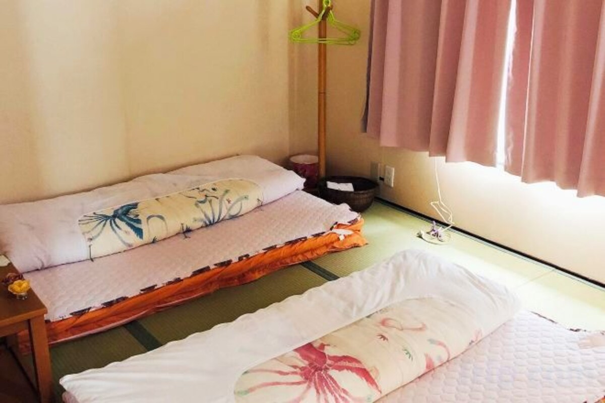Main Building Japanese-style Room 203