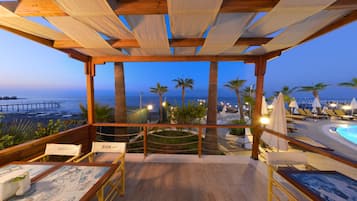 Bar (in der Unterkunft)