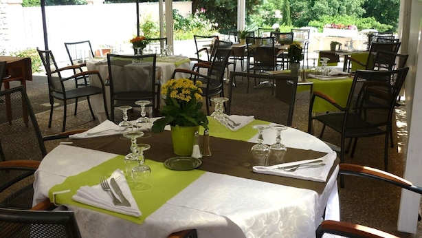 Restaurant - Les Relais du Serre (Montjoux)