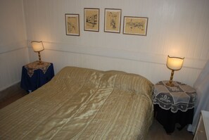 Apartment, 1 Bedroom | 1 bedroom, iron/ironing board, free WiFi, bed sheets - Aea Corte (Venice)