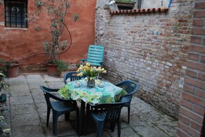 Apartment, 1 Bedroom | Terrace/patio