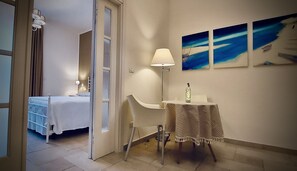 Egyptian cotton sheets, premium bedding, down duvets, memory-foam beds - La Locanda della Castellana (Peschici)