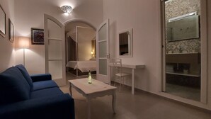 スーペリア ルーム | エジプト綿のシーツ、高級寝具、羽毛の掛け布団、低反発ベッド
