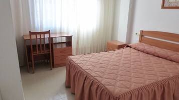 Wifi gratis y ropa de cama