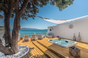 View from property - Villa Lord (Milos)
