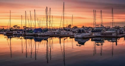 Calm Beach Haven Resort Herzliya Marina