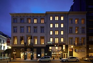 Front of property – evening/night - Leopold Hotel Brussels EU (Brussels)