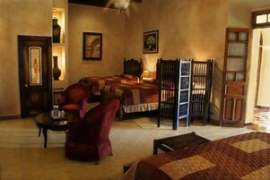 In-room safe, desk, free WiFi, bed sheets