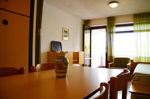 Apartment, 2 Schlafzimmer | Kostenlose Babybetten