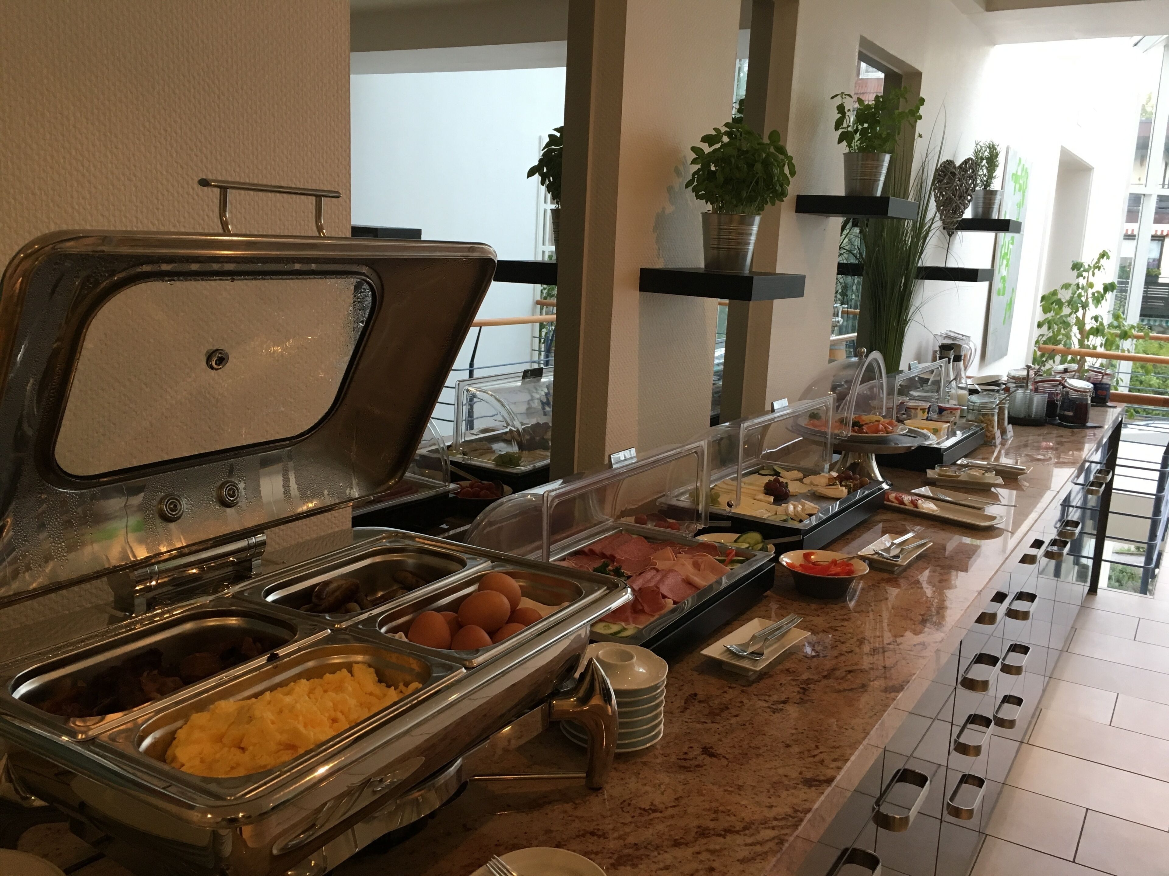 daily buffet breakfast (eur 14 per person)