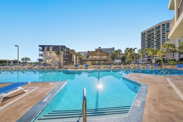 Indoor pool, outdoor pool
